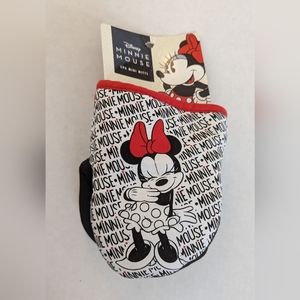 Minnie Mouse Mini Oven Mitts 2pieces